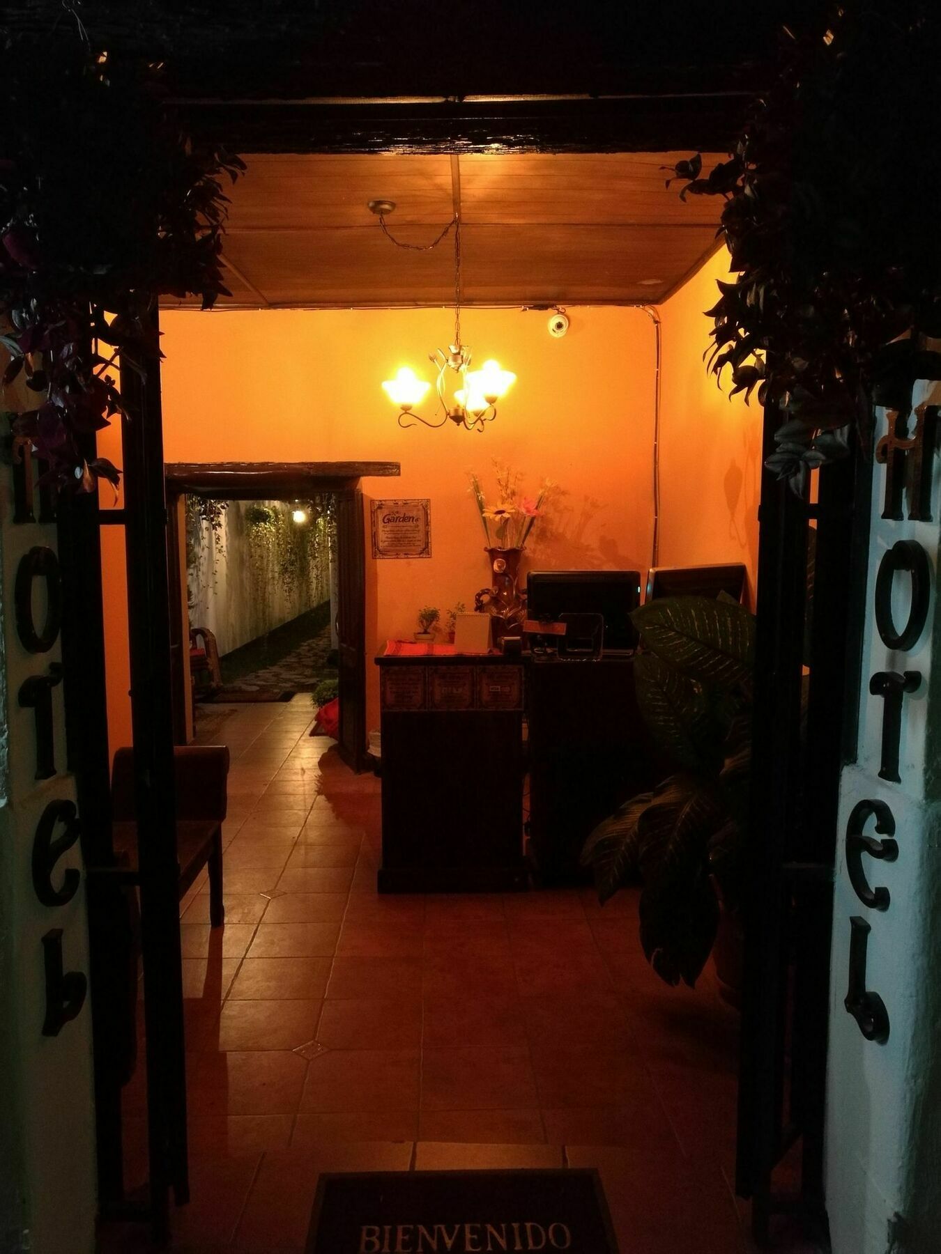 Garden Hotel Antigua Buitenkant foto